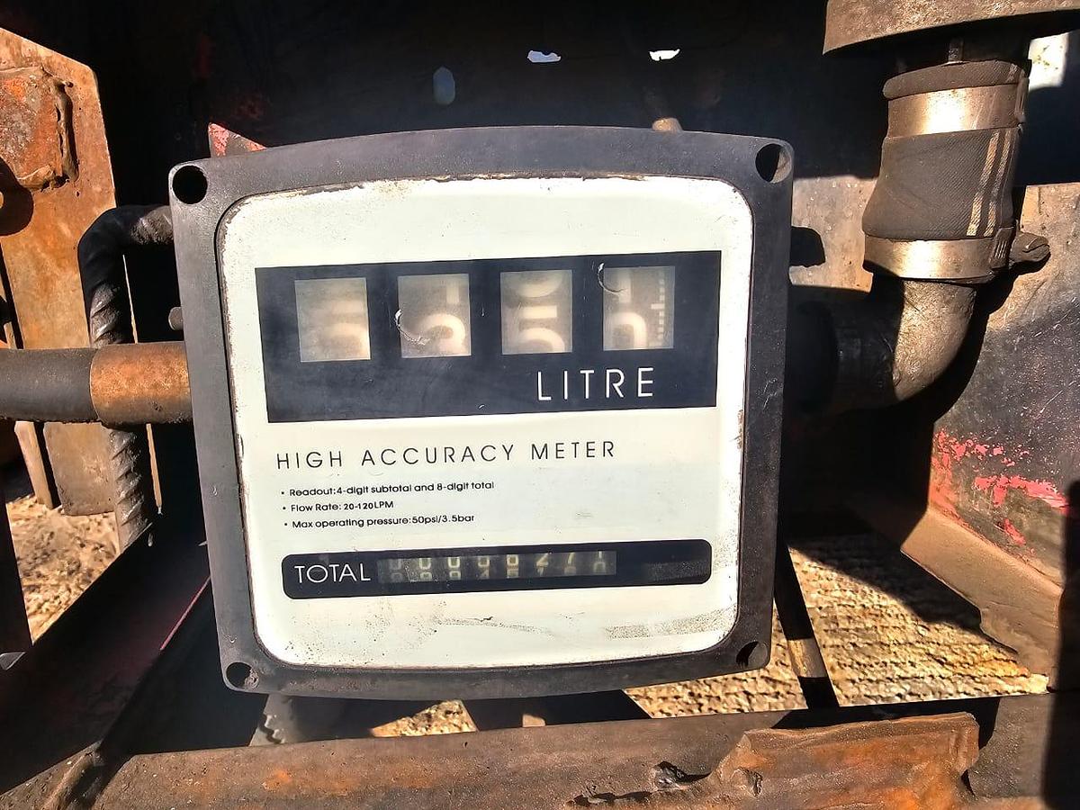 Used HEAVY DUTY 2500 LITRE DIESEL BOWSER TRAILER WITH PUMP & METER- USED CONDITION