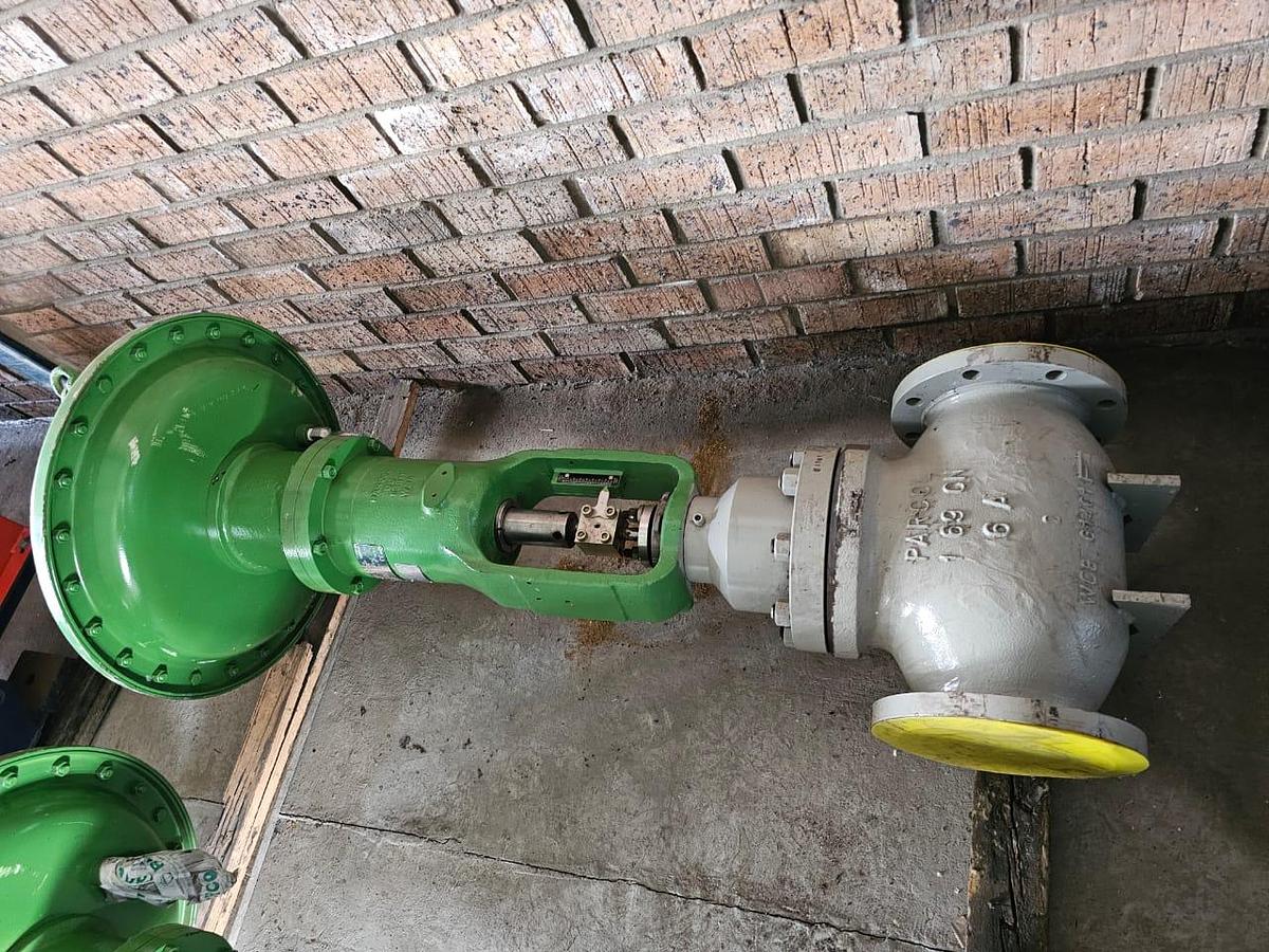 Used VEGA CONTROL VALVE 1-6940