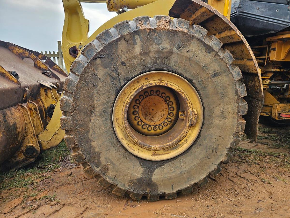 Used CATERPILLAR 966H FRONT END LOADER