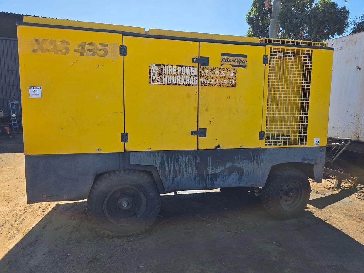 Used ATLAS COPCO XAS 495 MOBILE COMPRESSOR WITH MERCEDES BENZ ENGINE - INOPERABLE