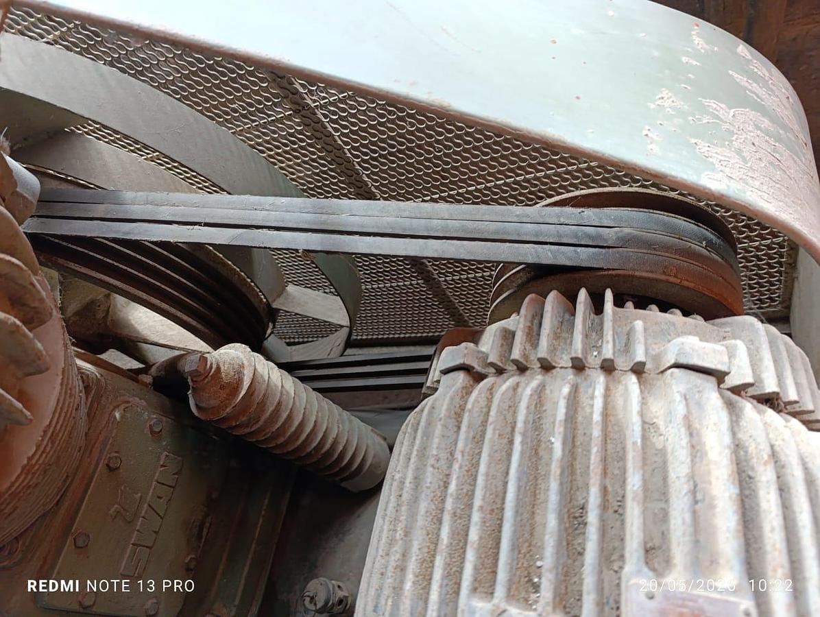 Used 400 LITRE SWAN AIR COMPRESSOR