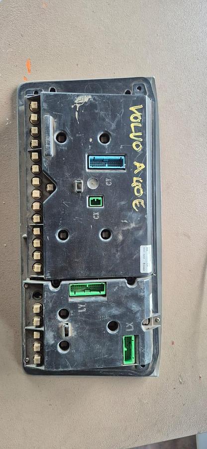 Used VOVLO A40E CLUSTER (USED)
