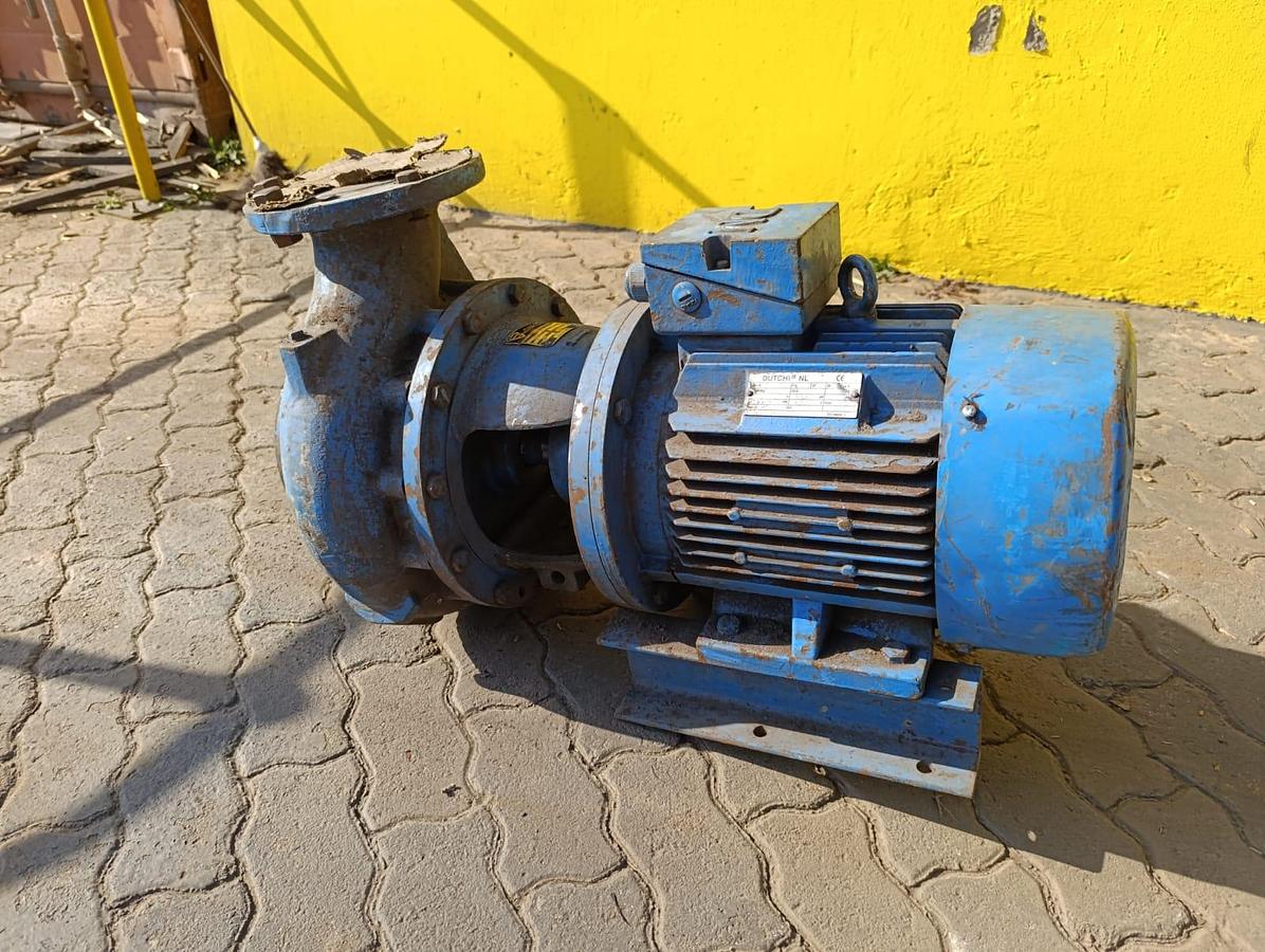 Used PUMP WITH ELECTRIC MOTOR 5.5KW