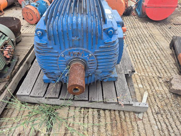 Used 132KW ELECTRICAL MOTOR