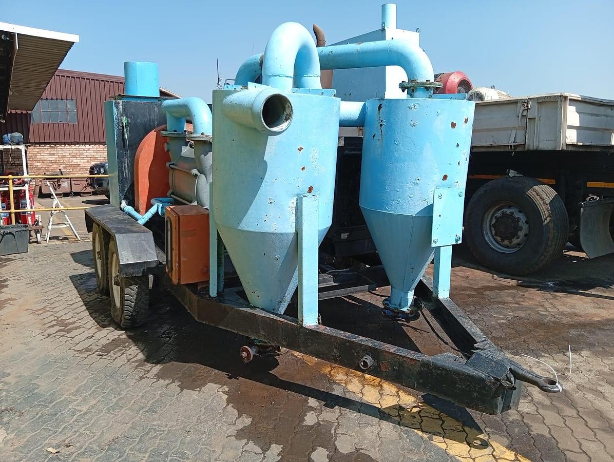 Used DIESEL MOBILE VACUUM UNIT WITH START & GO BOX WITH 6 CYLINDER PERKINS ENGINE 1832/1500
