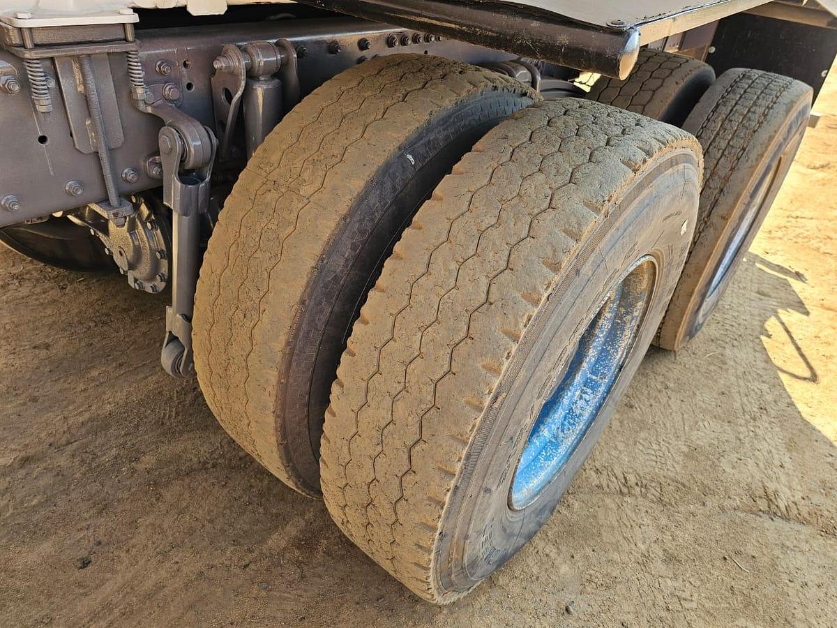 Used 18 000 LITRE WATER TRUCK