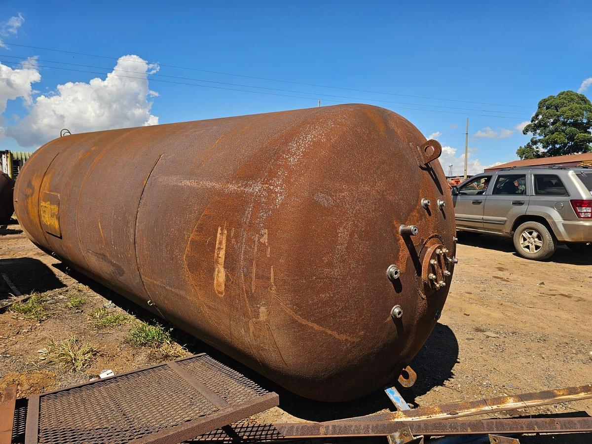 Used 19 000 LITER DIESEL TANK (USED)