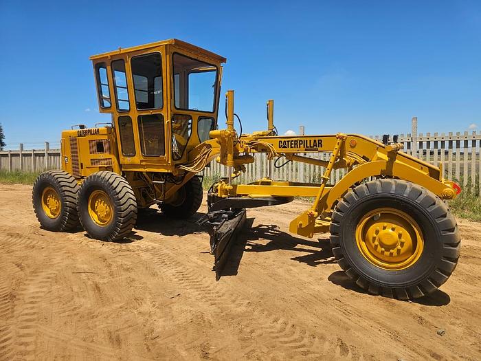 Used 120 G GRADER (RUNNER)