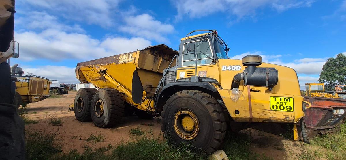 Used B40 D (STRIPPING FOR PARTS)