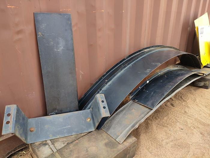 Used 1 X 100 M PACKING LINE ROLLER CONVEYOR STRUCTURE COMPLETE WITH DRIVES UNIT (TESTED)