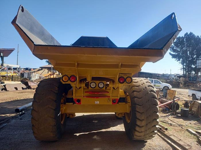 Used BELL B18D 6X4 HAULER (RUNNER)