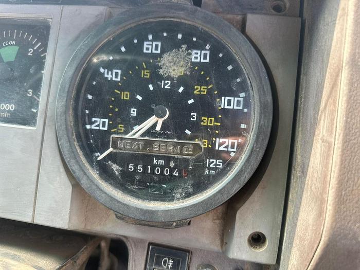 Used TOYOTA HINO TRUCK (STRIPPED) (NON-RUNNER)