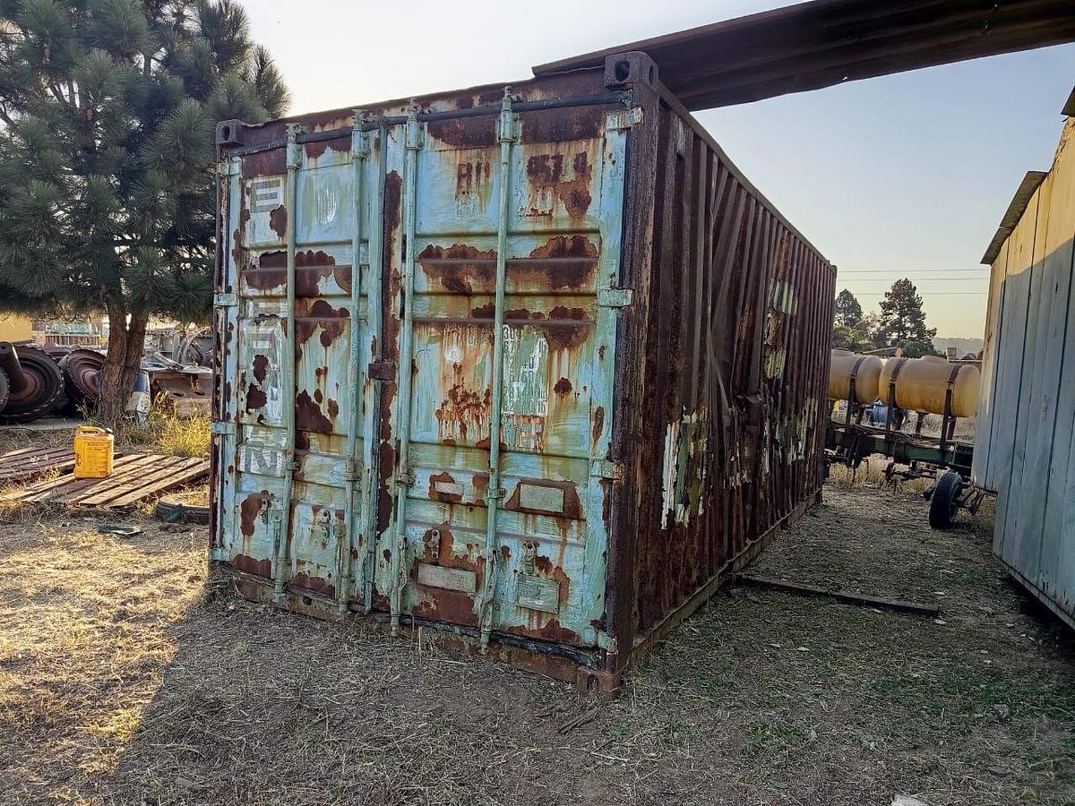 Used 6 METRE STORAGE CONTAINER - USED CONDITION