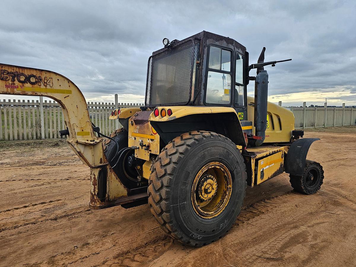 Used BELL TRACTOR WITH TRAILER