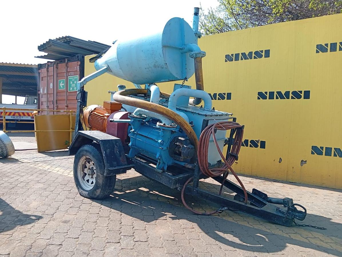 Used ELECTRIC MOBILE VACUUM UNIT WITH START AND GO BOX WITH 22KW MOTOR
