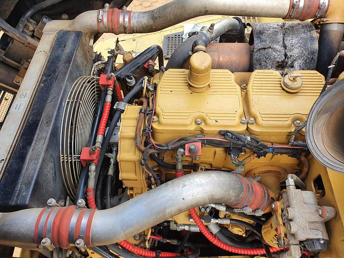 Used  CAT 740B EJ (RUNNER)