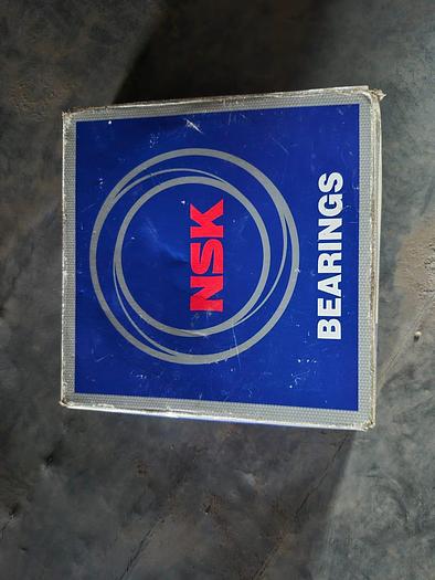 NSK 22217 EAKE 4C3 44MM I.D SPHERICAL ROLLER BEARING, 155MM O.D