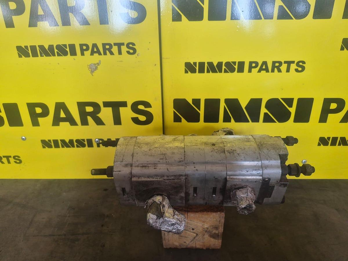 Used VOLVO L150E BRAKE CIRCULATION PUMP (USED)