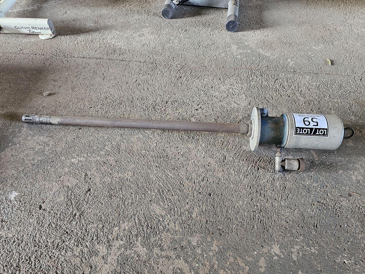 Used GREASE PUMP (FITS ON A 210 LITER DRUM)