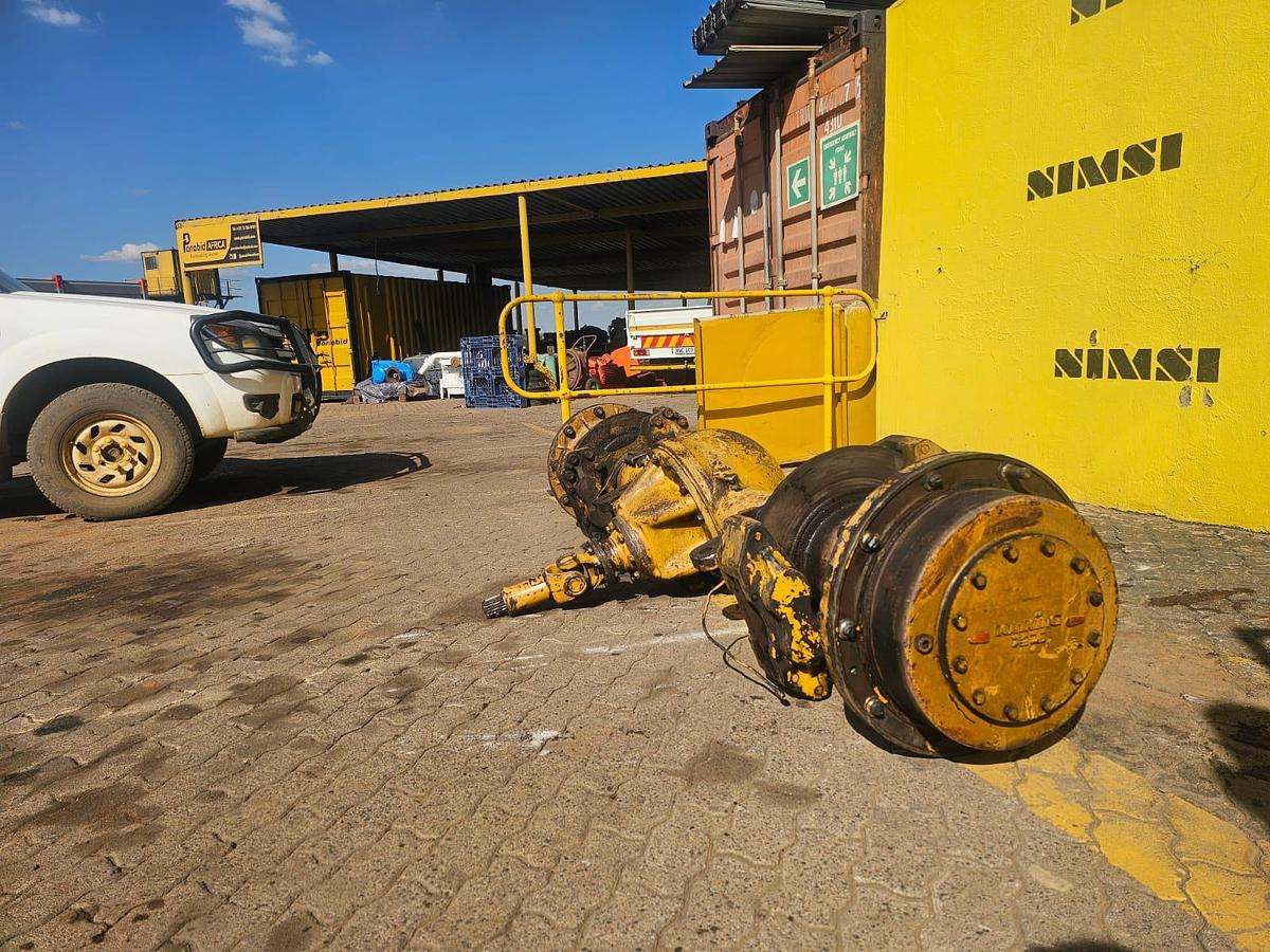 Used LONKING FRONT DIFF WITH HUB REDUCTION (USED)