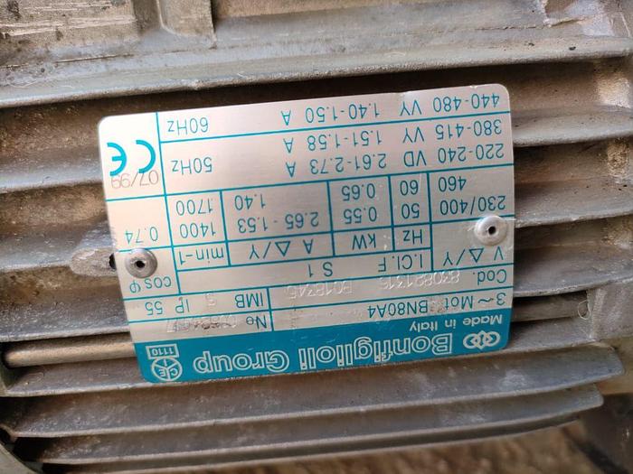 Used 1 X 100 M PACKING LINE ROLLER CONVEYOR STRUCTURE COMPLETE WITH DRIVES UNIT (TESTED)