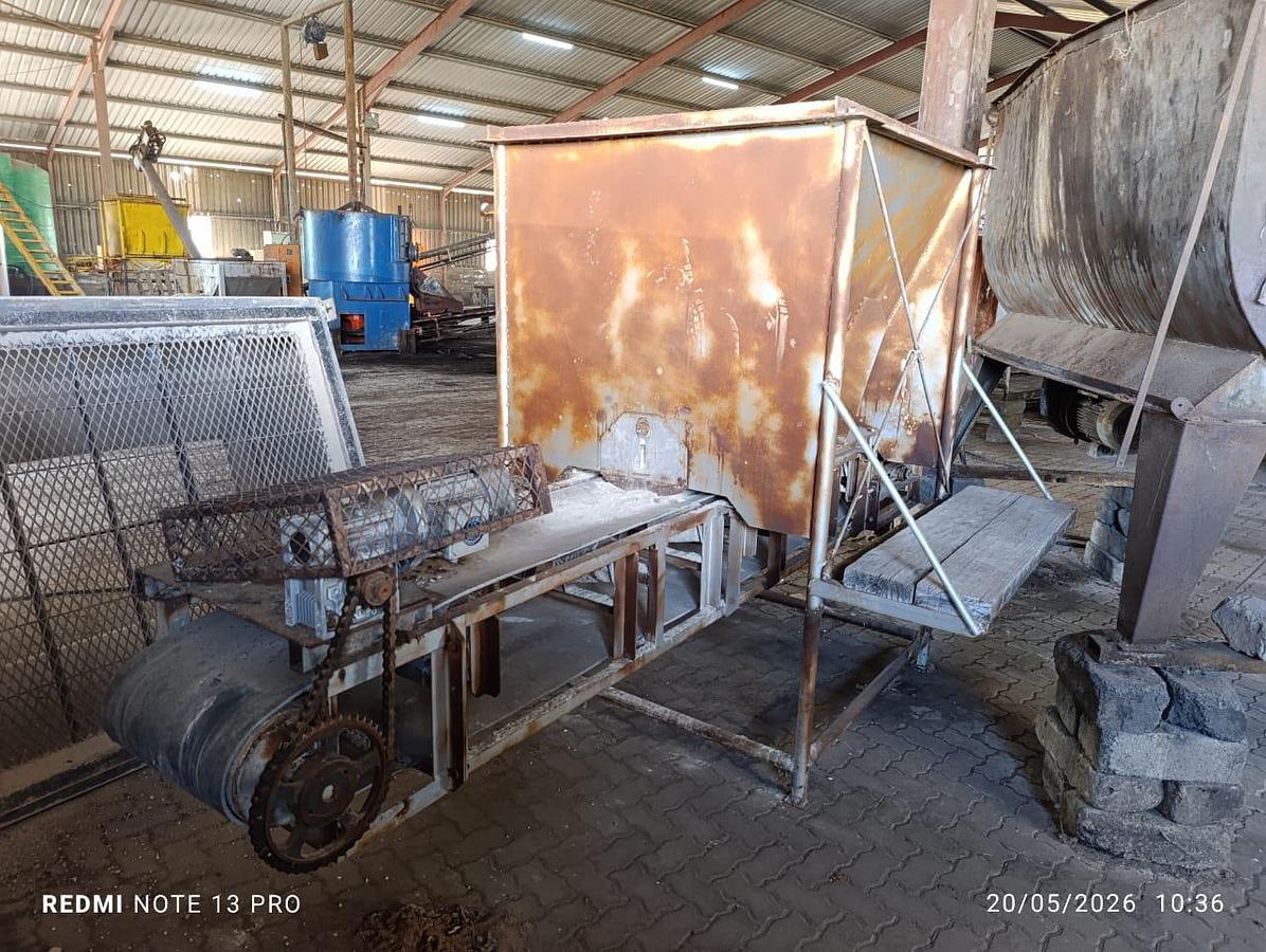 Used PADDLE MIXER WITH CONVEYOR STRUCTURES