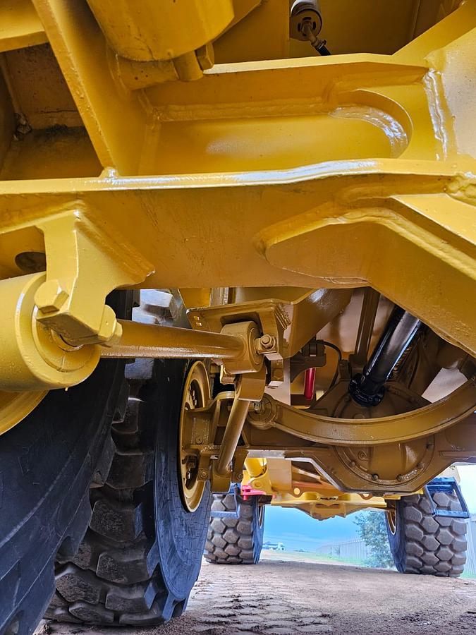 Used BELL ADT B40D 6X6 (USED)