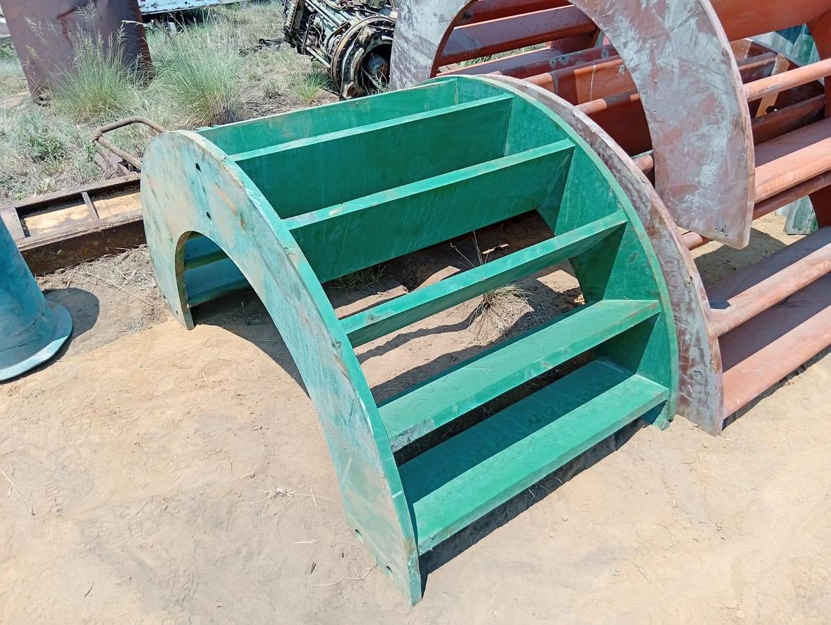 Used LINED STEEL STATOR DIFFUSER SEGMENT