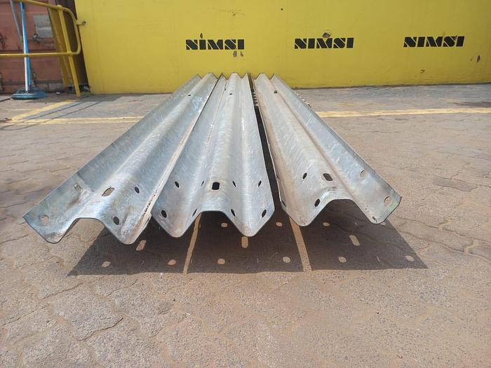Used ARMCO BARRIERS 4.1 METER