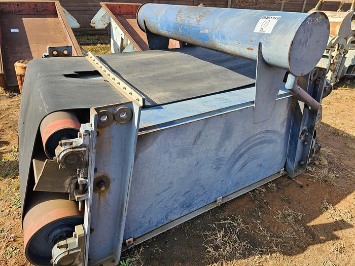 Used SELF CLEANING CONVEYOR MAGNET