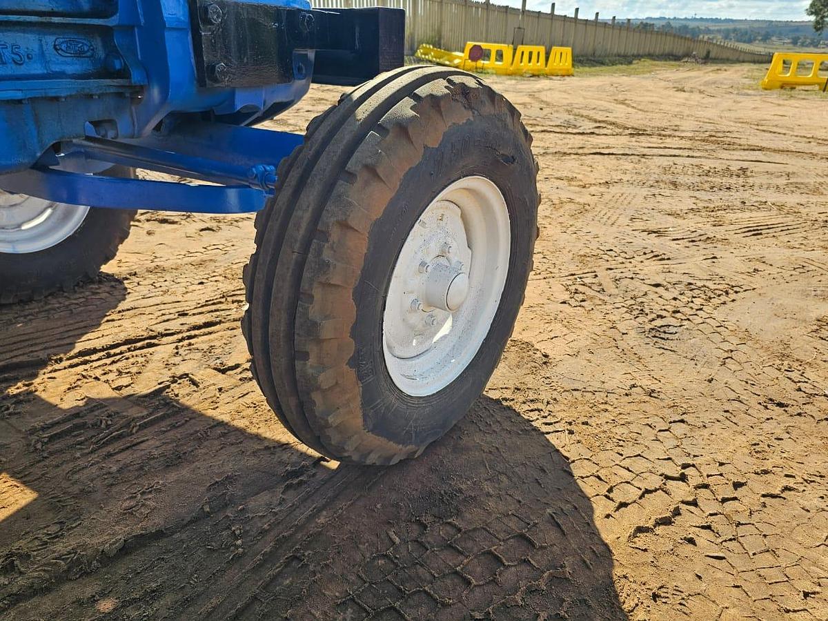 Used FORD 6600 TRACTOR (RUNNER)