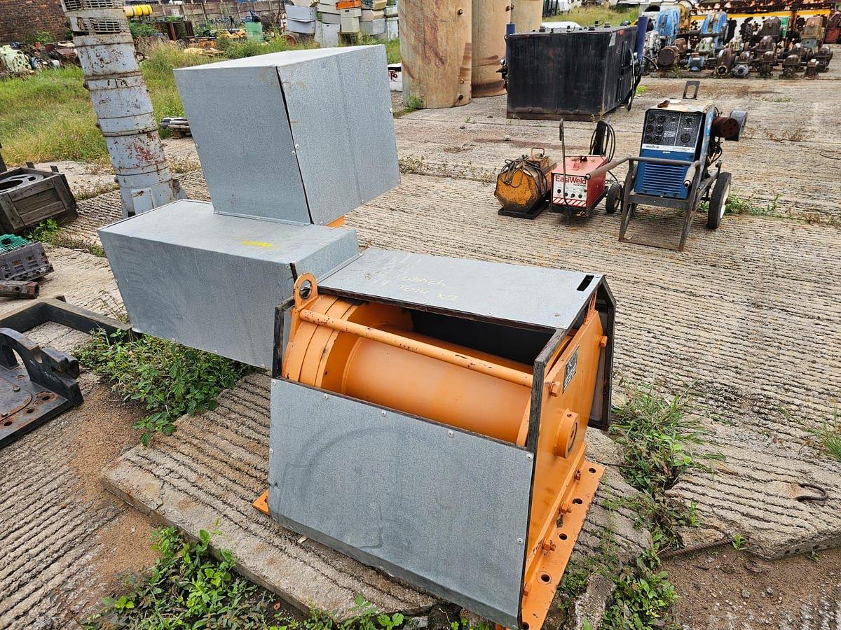 Used DYMOT GEARBOX WITH ELECTRIC MOTOR IN ENCLOSURE AND ELECTRIC BOX