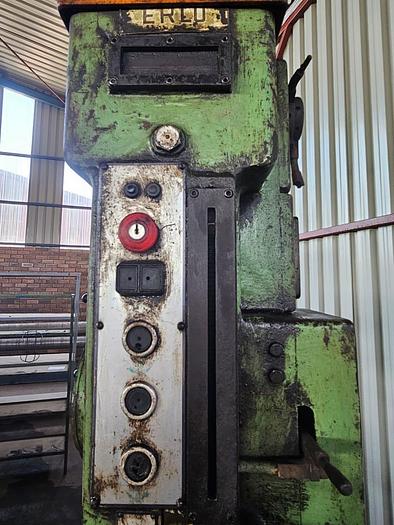 Used ELLIOTT GILBERT HEAVY DUTY ELECTRICAL DRILL (NOT TESTED)