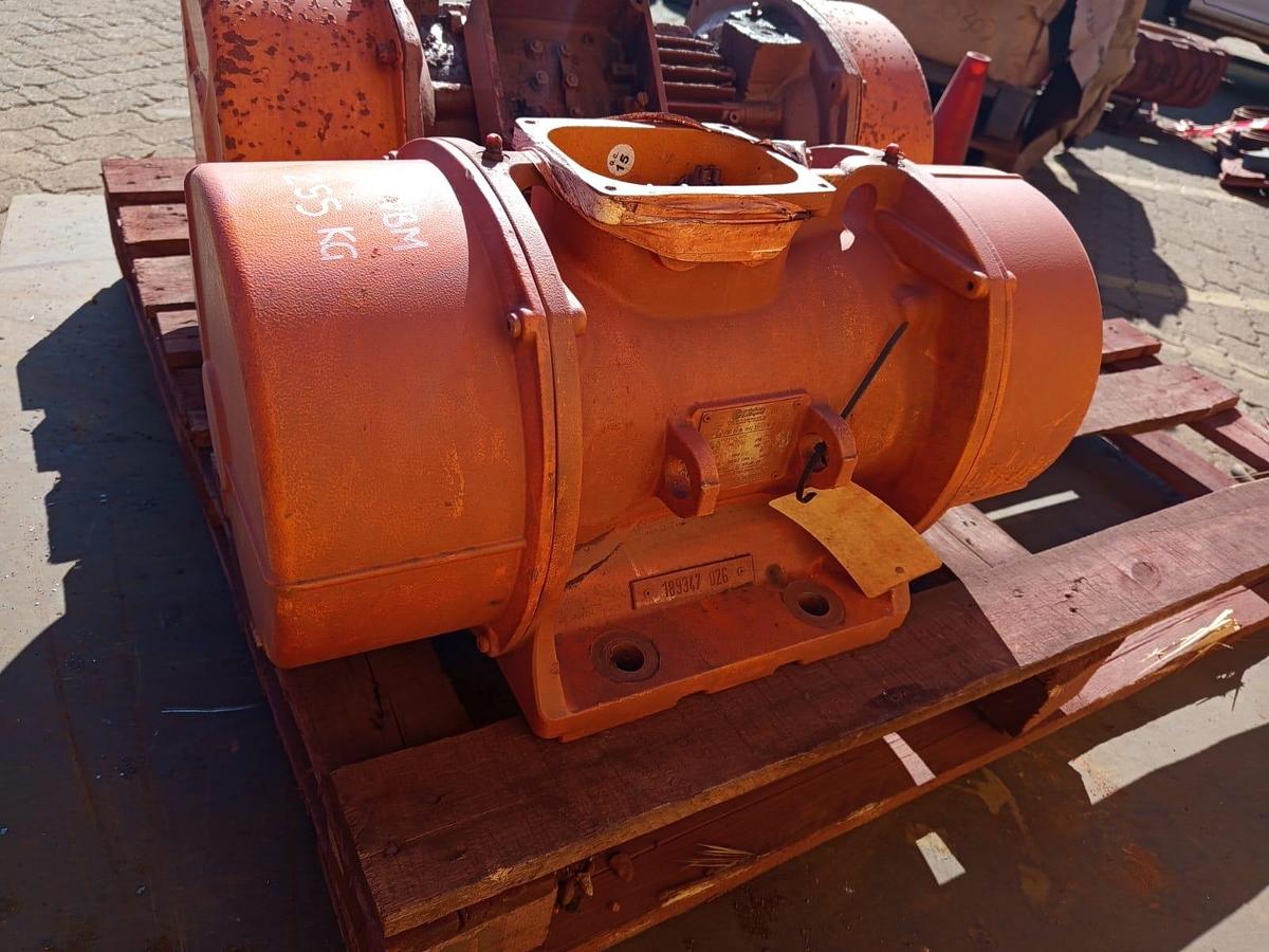 Used VIBRATING MOTOR 2.2KW
