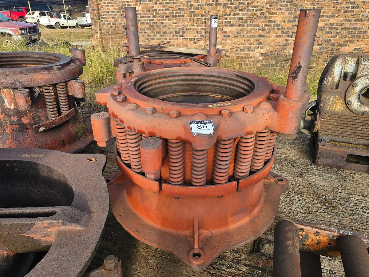 Used SPRING CONE CRUSHER HOUSING