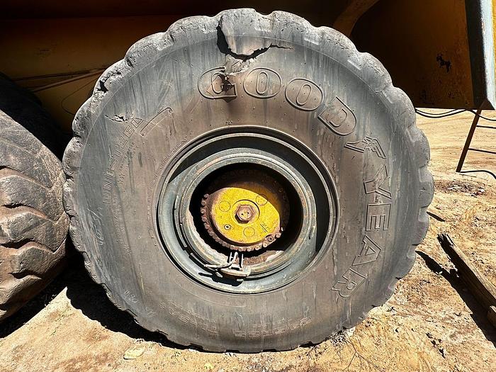 Used BELL B50D 6X6 WATER BOWSER (NON-RUNNER)