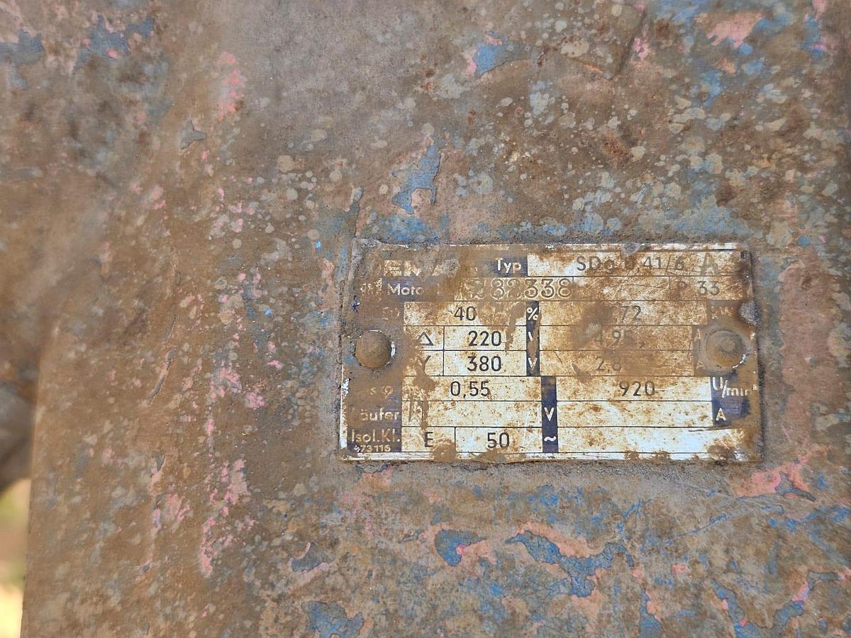 Used 5 TON OVERHEAD CRANE WITH REMOTE 2 X ELECTRIC 7.5 KW ELECTRIC MOTORS AND GEARBOX REMOTE GENERAL INFORMATION S