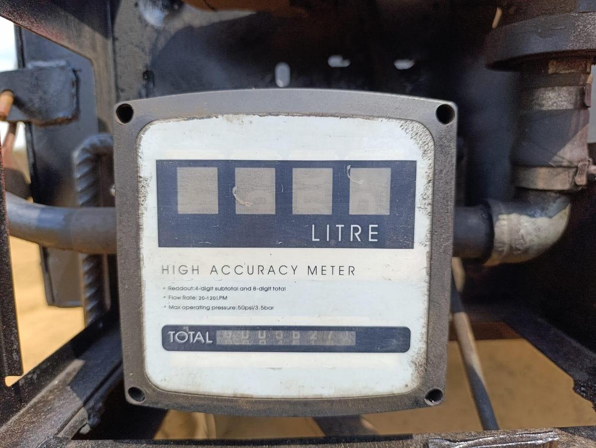 Used HEAVY DUTY 2500 LITRE DIESEL BOWSER TRAILER WITH PUMP & METER- USED CONDITION