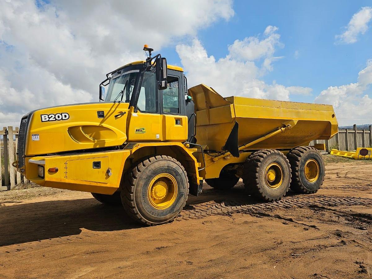 Used BELL B20D 6X4 ARTICULATED DUMP TRUCK