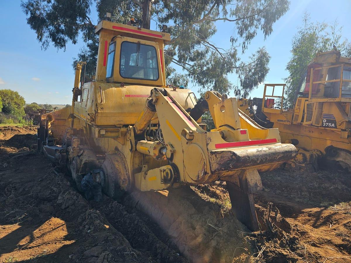 Used D375A KOMATSU DOZER (STRIPPING)