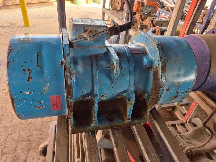 Used VIMARC 1.9KW VIBRATING MOTOR