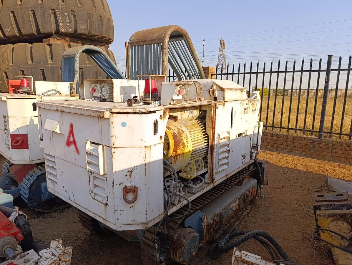 Used MINI EXCAVATOR