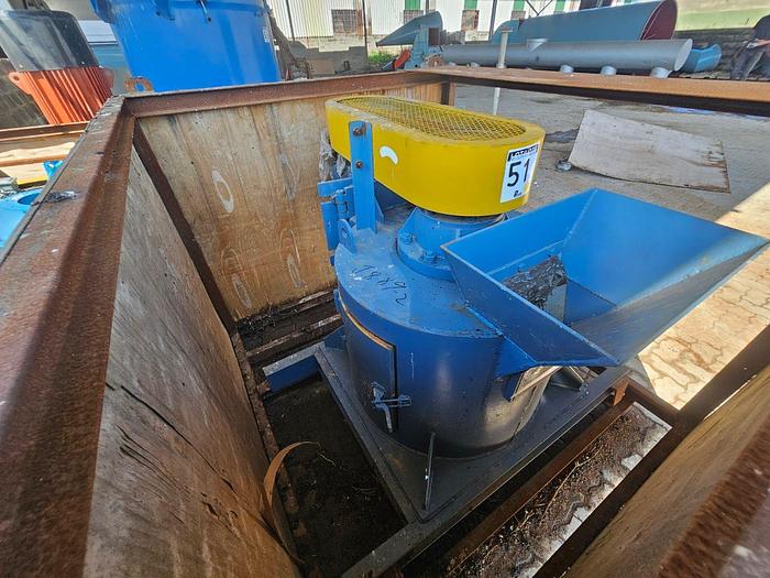 Used NEW VERTICAL IMPACT CRUSHER WITH 15 KW ELECTRICAL MOTOR