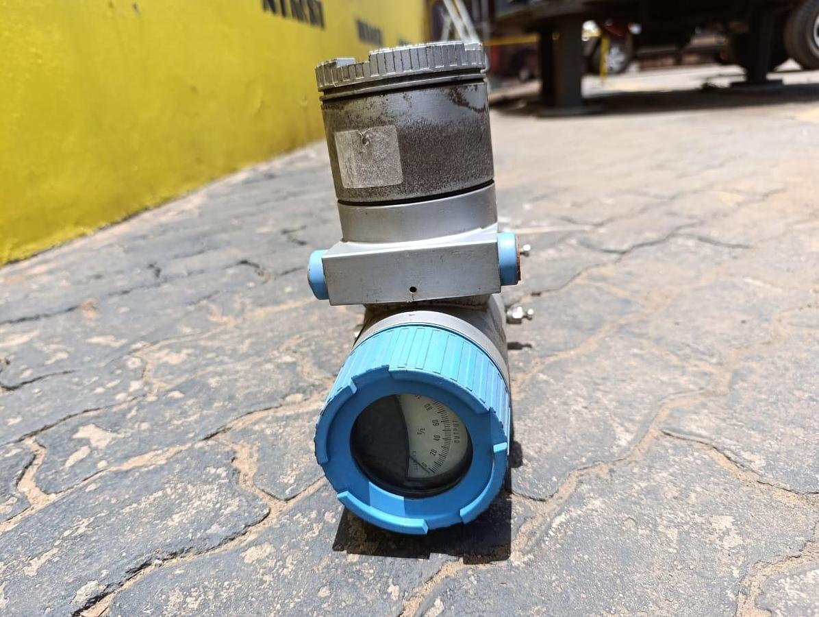 Used DIFF PRESSURE VALVE 0 TO 100 M BAR (USED)
