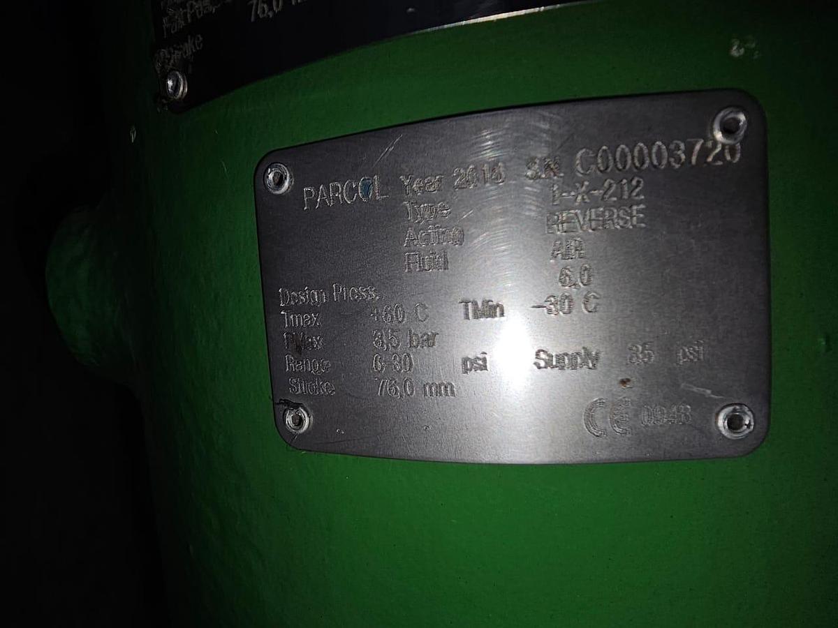 Used VEGA CONTROL VALVE 1-6940
