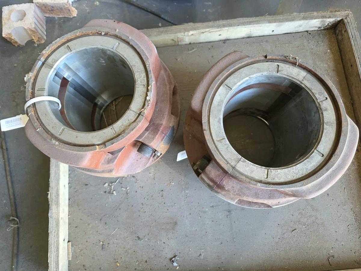 Used SPLIT BEARING HOUSINGS