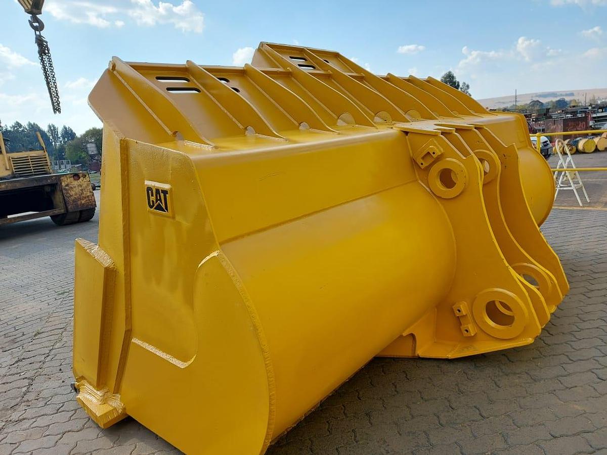 Used CAT 988 FRONT END LOADER BUCKET