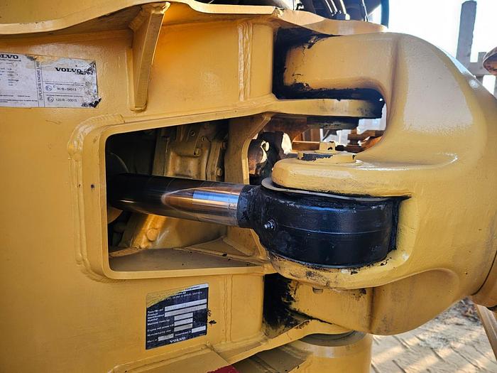 Used VOLVO A40G HAULER (RUNNER)