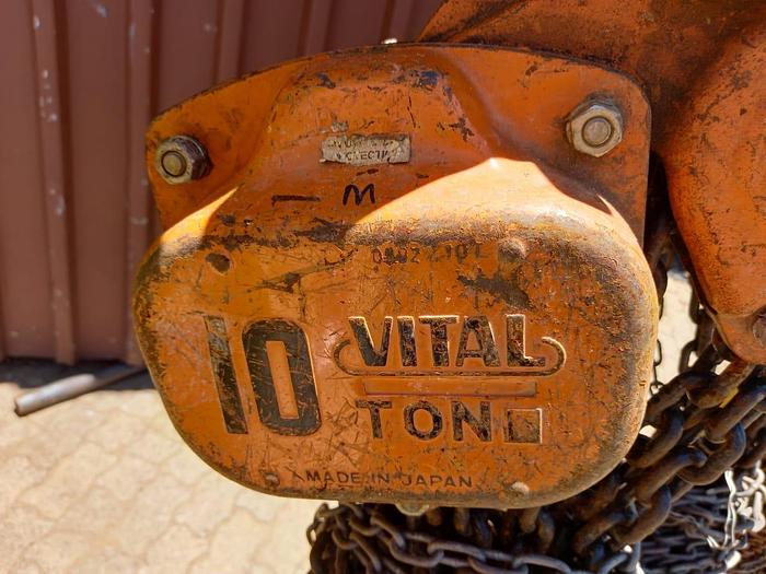 Used VARIOUS SIZES BLOCK CHAINS