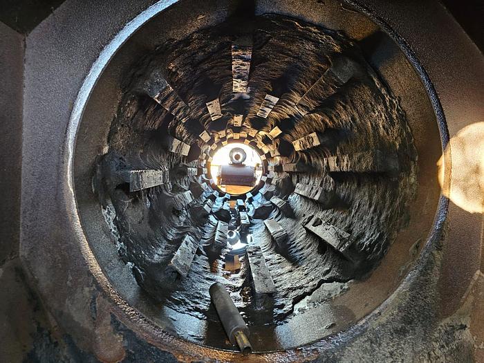 Used ASPHALT TAR MIXER WITH FEEDER BIN, MOTORS AND FLAME HEATER